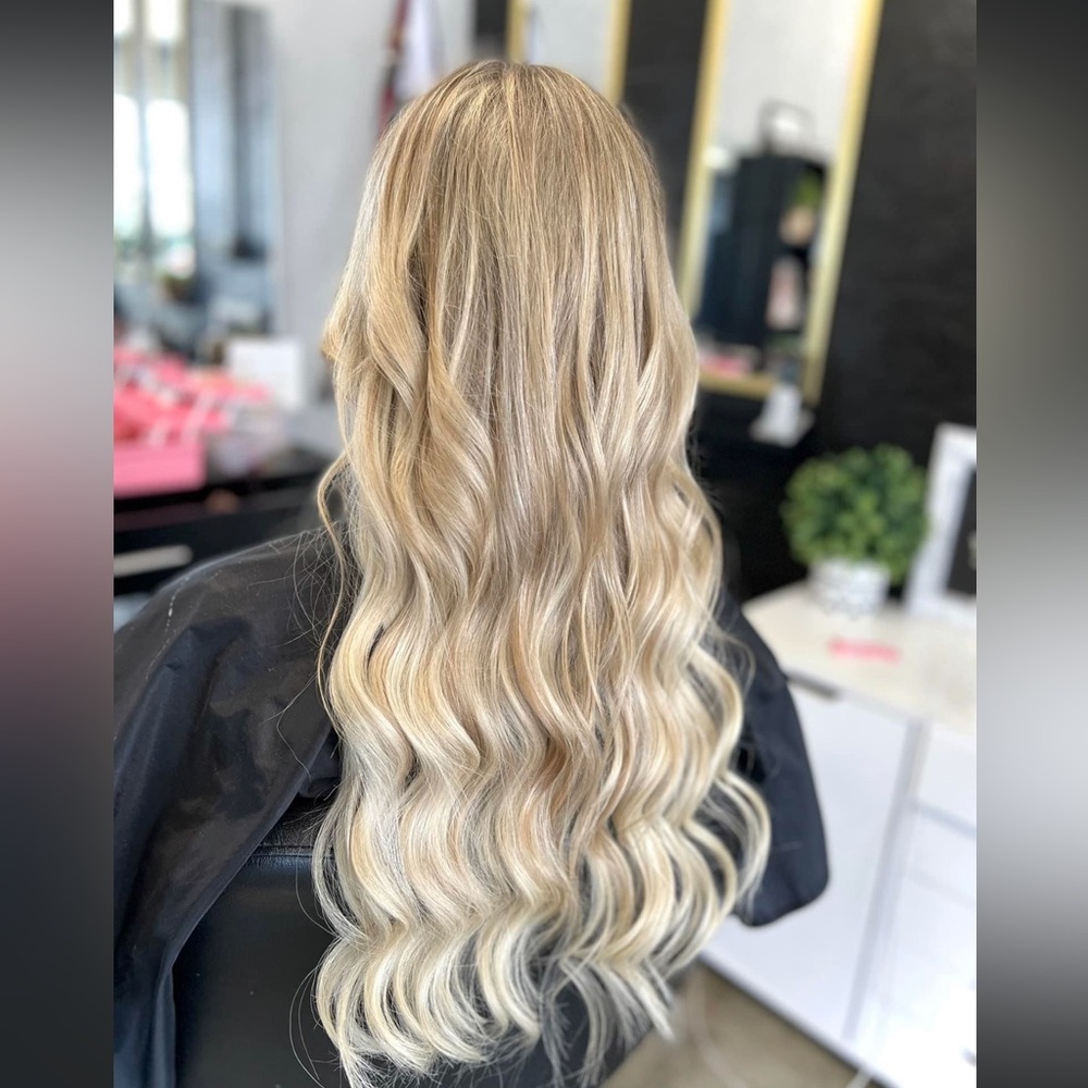 2 rows of 20 inch Bellami hair extensions (hand tied wefts)